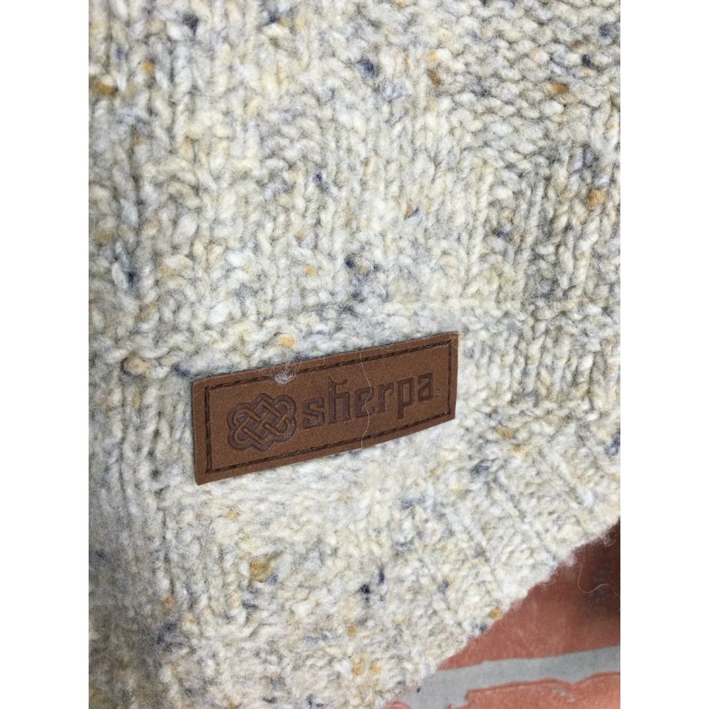 Cozy Cream Turtleneck Sweater - Picture 2 of 7